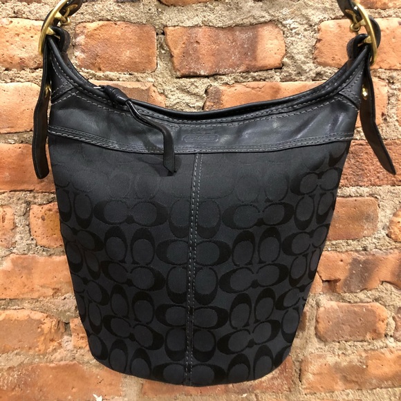 coach bucket bag 2019